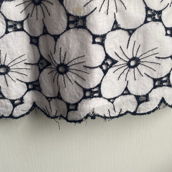 Max Studio Floral Skirt Black & White Vintage 90’s Y2K accent tie scalloped hem - Picture 5 of 7